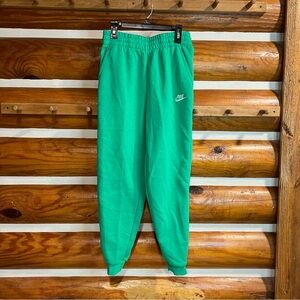 Nike Kids Vibrant Green Sweatpants Standard fit Youth Large
